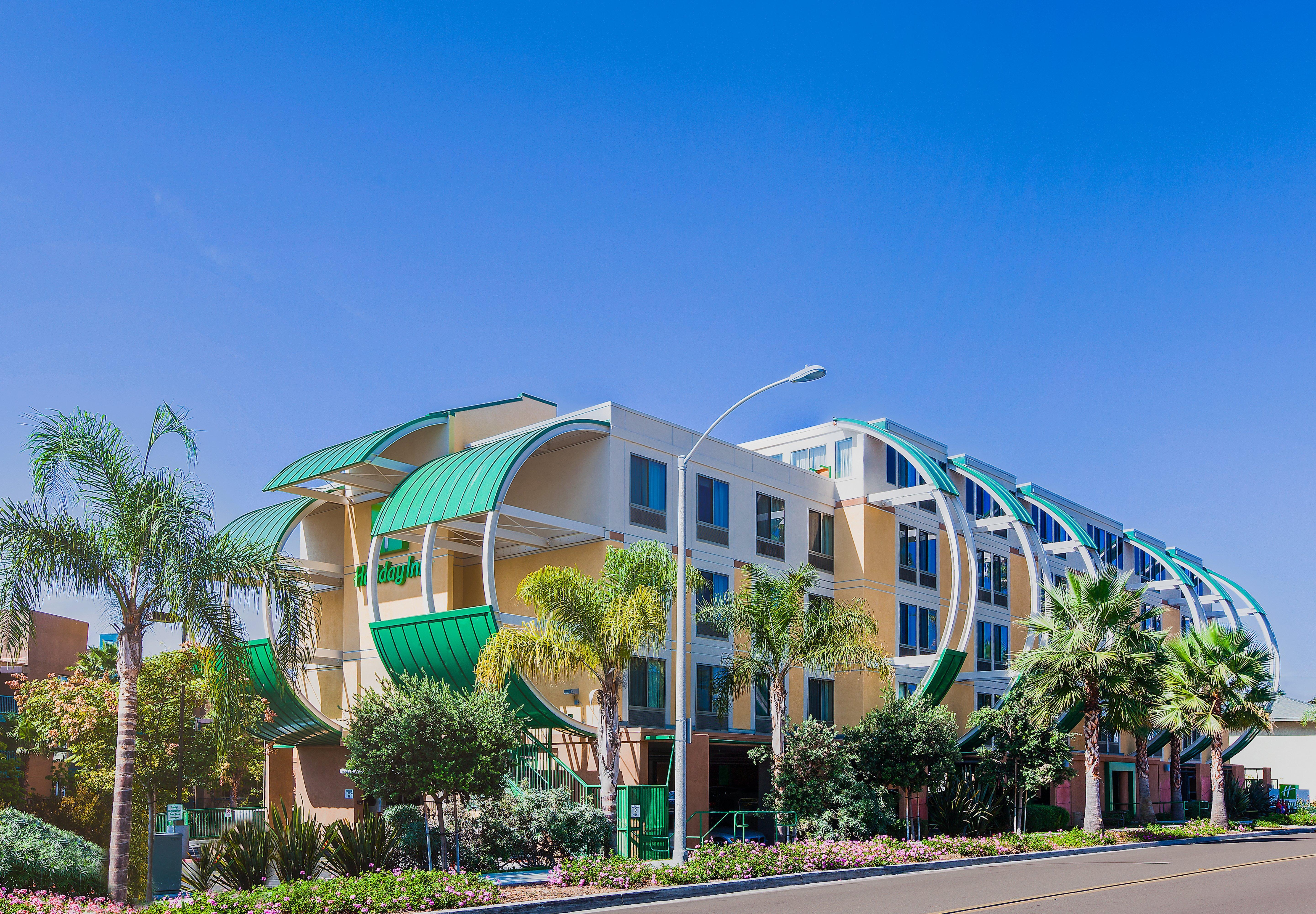 Holiday Inn Oceanside Marina Camp Pendleton By Ihg Exterior foto